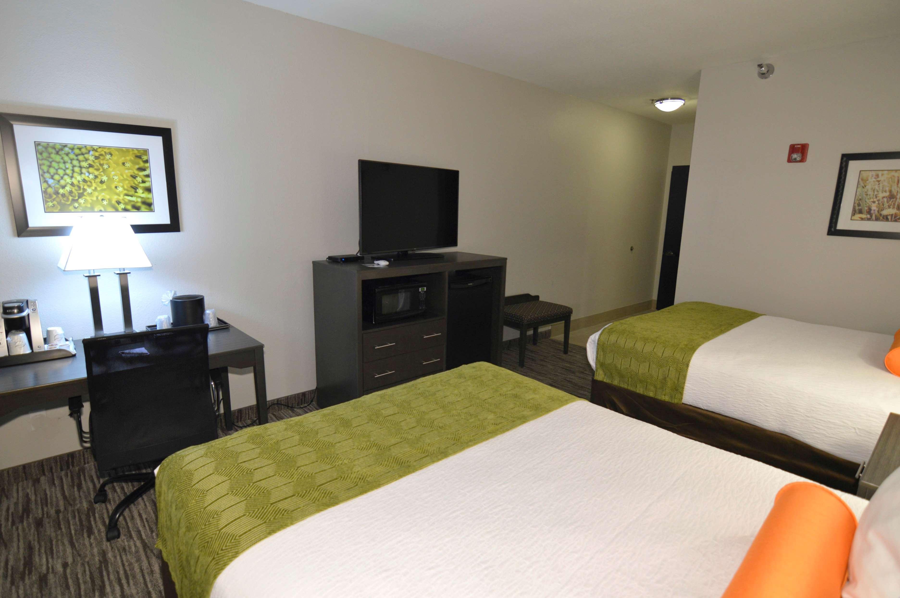 Best Western Plus Liberal Hotel & Suites Esterno foto